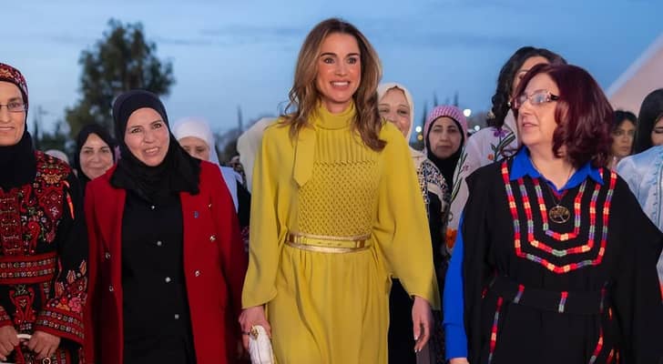 الملكة رانيا في مأدبا