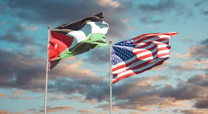 علمي الأردن والولايات المتحدة