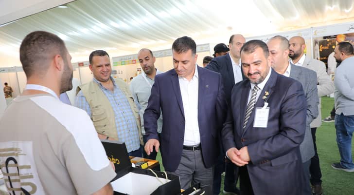 وزير الزراعة المهندس خالد الحنيفات