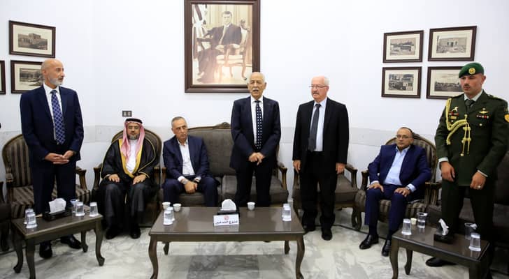 رئيس الديوان الملكي الهاشمي، يوسف حسن العيسوي