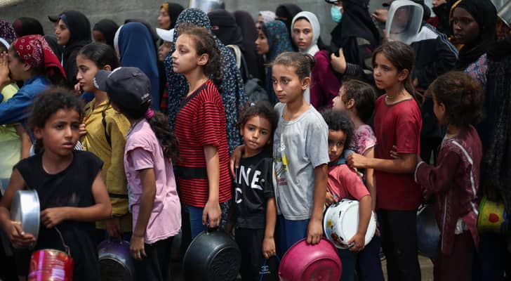 المجوعين في قطاع غزة