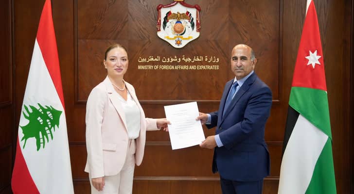الأردن يتسلم أوراق اعتماد السفيرة اللبنانية السيدة بريجيت طوق
