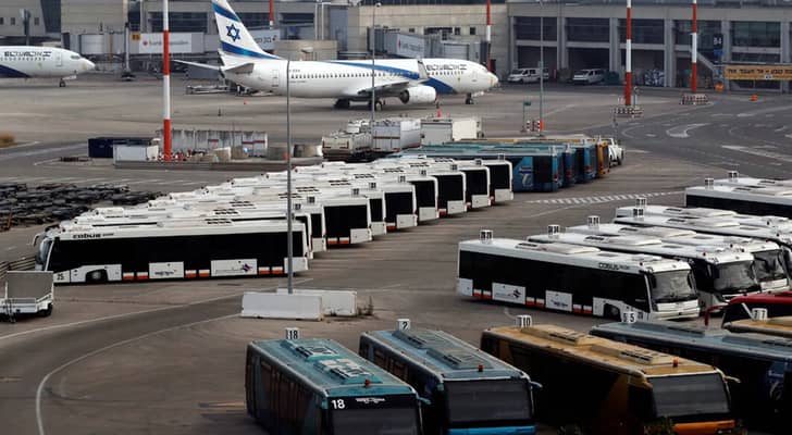 مطار بن غوريون في تل أبيب