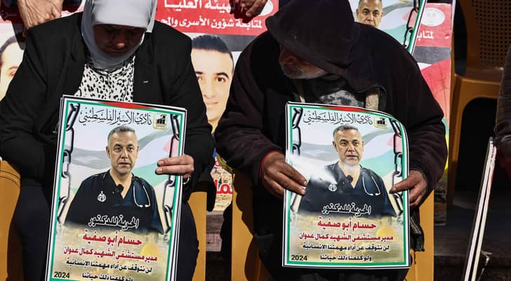 الطبيبين الدكتور حسام أبو صفية و مروان الهمص