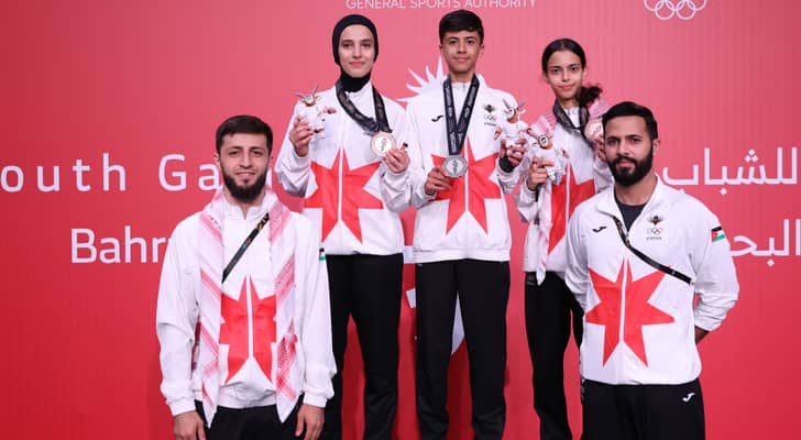 من تتويج أبطال البعثة الأردنية