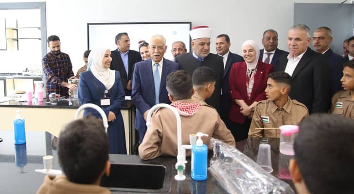 رئيس الديوان الملكي الهاشمي، يوسف حسن العيسوي