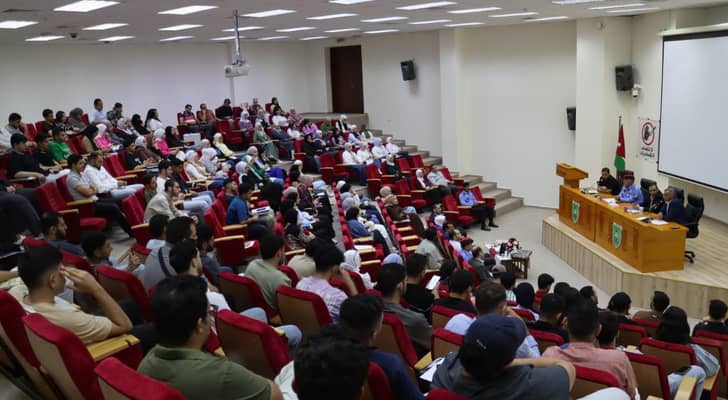الأمن العام يواصل "الأسبوع التوعوي" في 5 جامعات أردنية لترسيخ مفاهيم الأمن الشامل