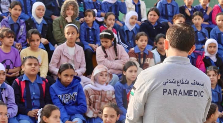 صور من البرنامج المقدم من الامن العام