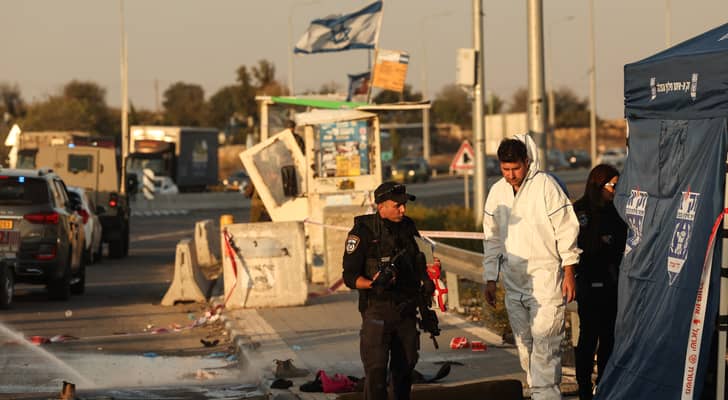 عملية دهس وطعن عند "غوش عتصيون" جنوب الضفة