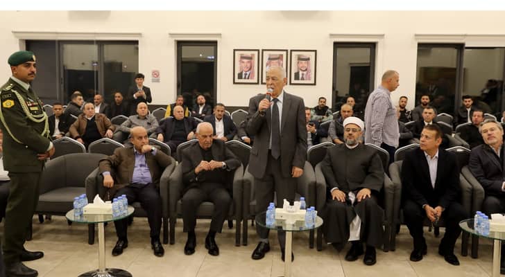 مندوبا عن الملك وولي العهد. العيسوي يعزي عشائر الشويحات ومشربش والملكاوي والمساعيد والخزاعلة