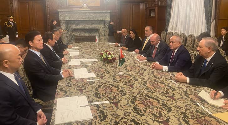 رئيس مجلس الأعيان فيصل الفايز والوفد المرافق يحضرون جلسة عقدها البرلمان الياباني