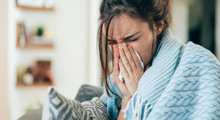 صورة تعبيرية لشخص مريض