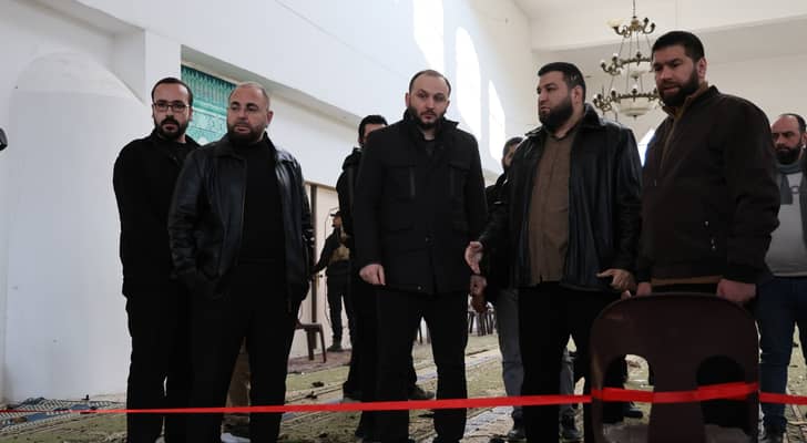 تفقد قائد الأمن الداخلي في حمص، العميد مرهف النعسان، برفقة محافظ حمص،موقع الانفجار