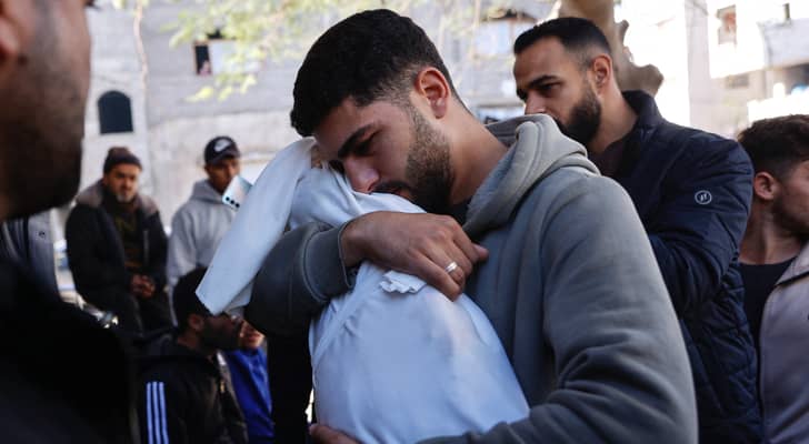 الحزن على الشهداء في غزة