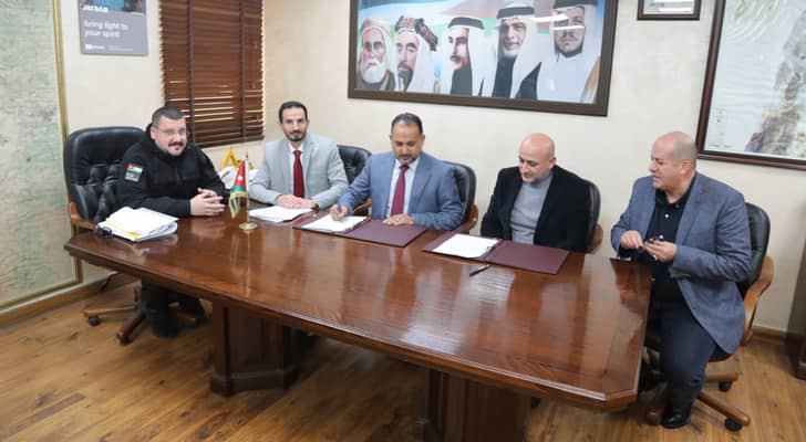 سلطة وادي الأردن توقع اتفاقيات استثمارية لتعزيز التنمية وتوفير فرص العمل