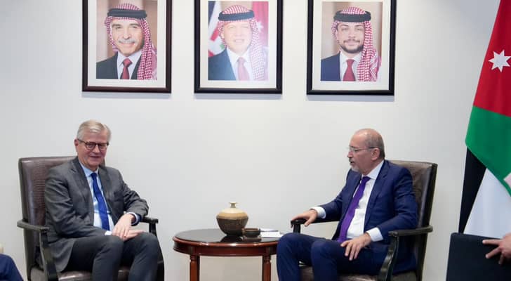 الصفدي يستقبل وكيل الأمين العام للأمم المتحدة لعمليات السلام جان بيير لاكروا.