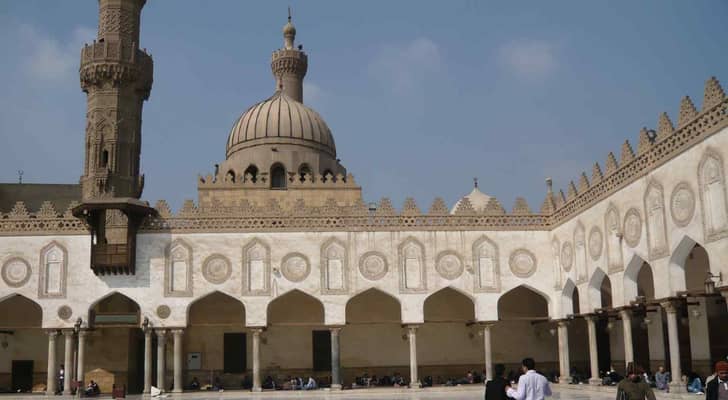 جامع في مدينة القاهرة المصرية