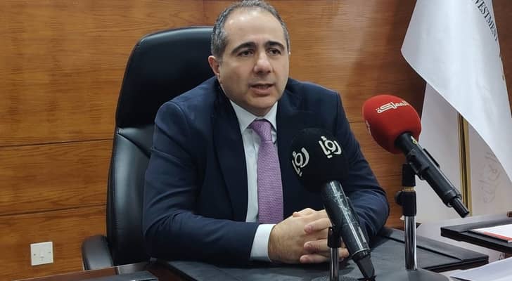 وزير الاستثمار طارق أبو غزالة