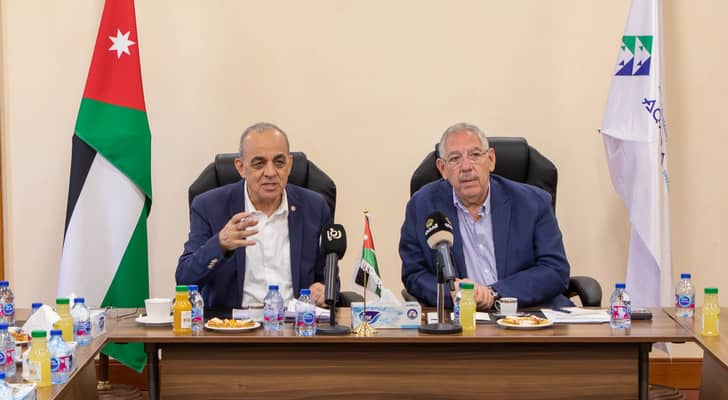 وزير السياحة والآثار الدكتور عماد حجازين