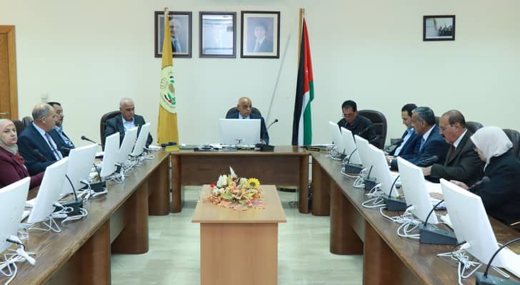 مجلس أمناء جامعة الحسين بن طلال