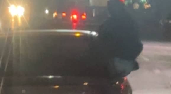 رصد مخالفة مرورية خطرة