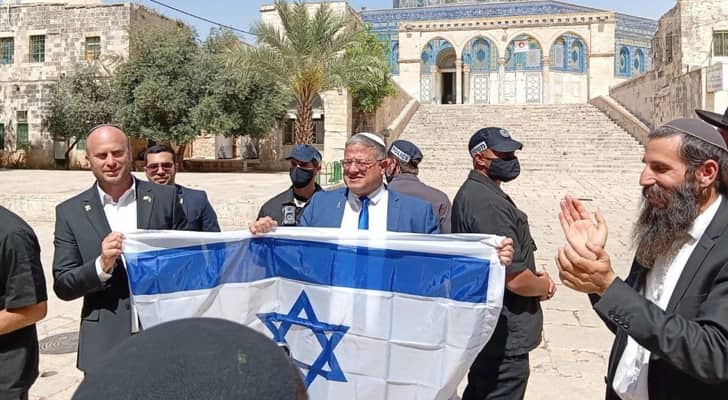 بن غفير  يقتحم المسجد الأقصى