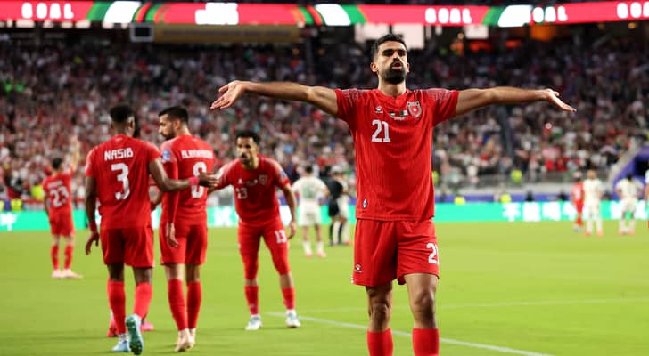 لاعب منتخب "النشامى" نزار  الرشدان