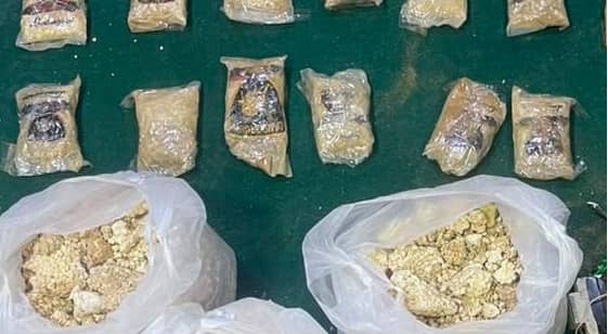 المنطقة العسكرية الشرقية تحبط محاولة تهريب كمية كبيرة من المواد المخدرة بواسطة بالونات