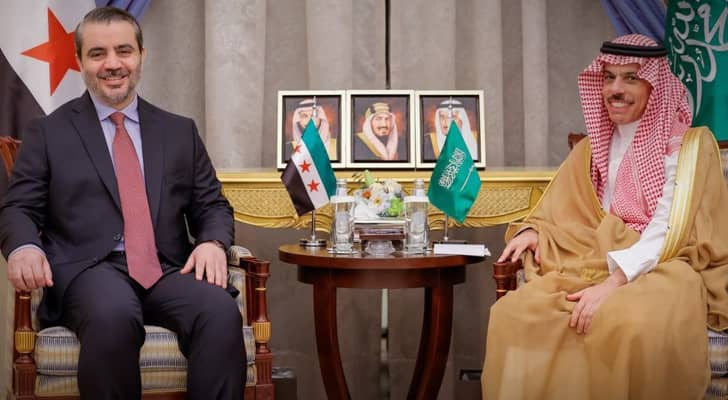 وزير الخارجية السعودي الأمير فيصل بن فرحان ووزير الخارجية السوري أسعد الشيباني