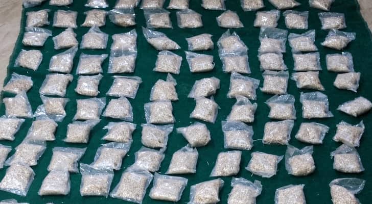 الجيش العربي: المنطقة العسكرية الشرقية تحبط محاولة تهريب كمية كبيرة من المواد المخدرة بواسطة بالونات