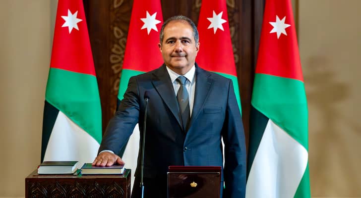 وزير الاستثمار طارق أبو غزالة