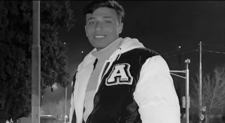الطالب زيد أبو سعد