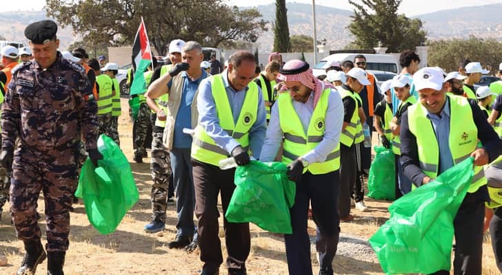 حملة بيئية تنفذها وزارة الأوقاف