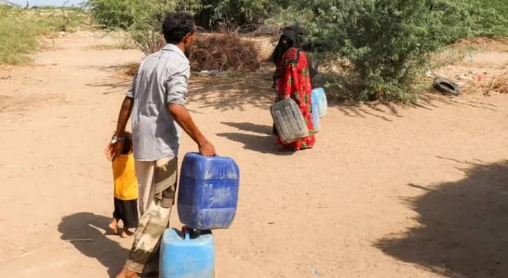 الأمم المتحدة: نزوح 100 ألف شخص جراء تصاعد معارك الساحل الغربي في اليمن