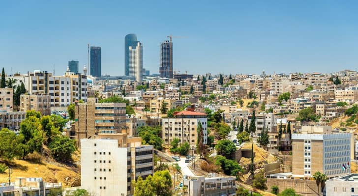 طقس حار نسبياً الأربعاء مع انخفاض مرتقب على درجات الحرارة اعتباراً من الخميس