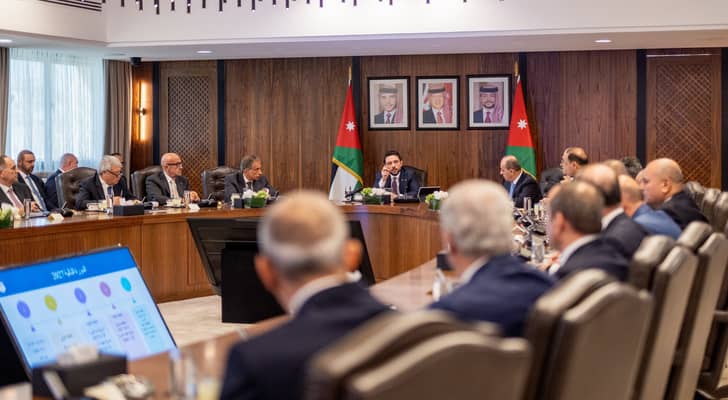 حسان يثمن متابعة ولي العهد للمشاريع والبرامج التي تنفذها الحكومة