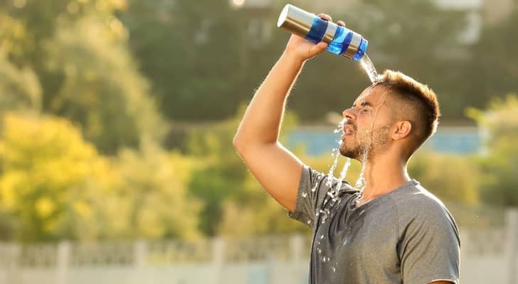 قبة حرارية تعزز موجة شديدة الحرارة تقارب 50 مئوية خلال...