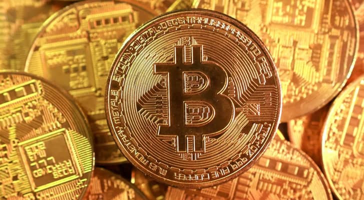 ماذا حل بالبتكوين بعد قرار الفيدرالي الأمريكي برفع سعر...