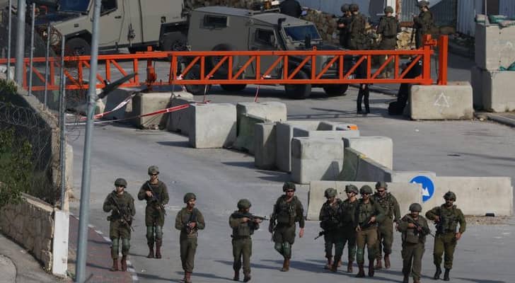 الاحتلال يطلق النار على مركبة شرق جنين بزعم محاولة تنفيذ...