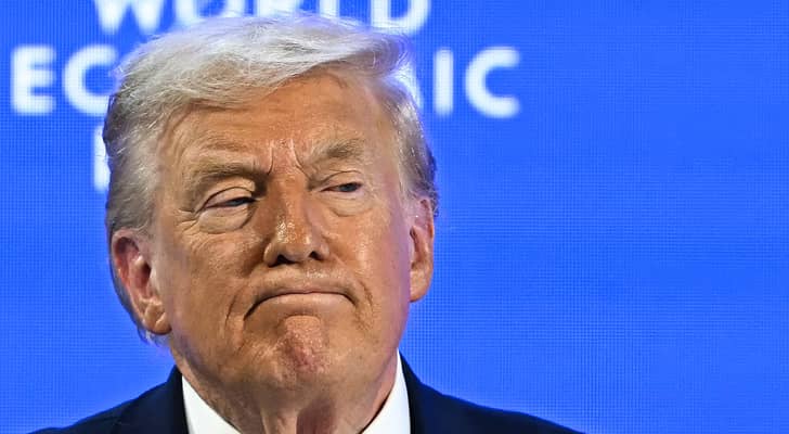 إعلام أمريكي : استطلاع يكشف تراجع شعبية ترمب وتزايد...