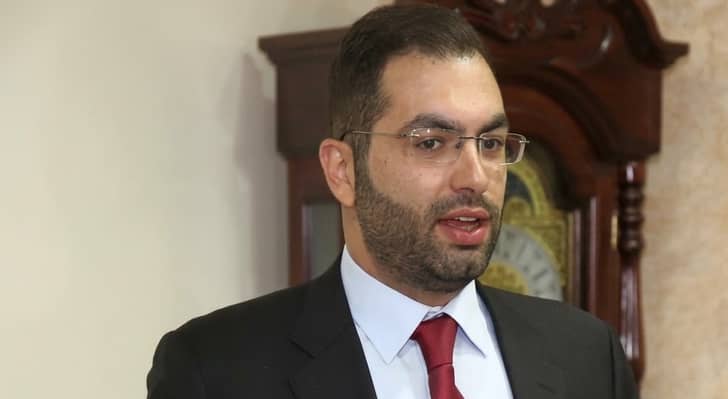 قيس زيادين يحذر من محاولات إضعاف الجبهة الداخلية وينادي...