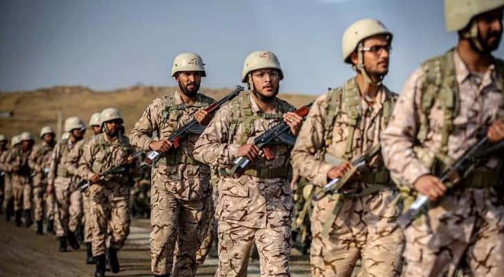 الحرس الثوري الإيراني: مستعدون لتوجيه ردود حاسمة ومدمرة...
