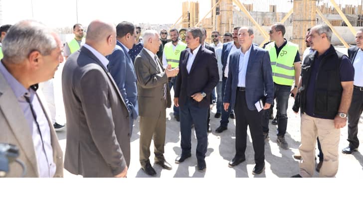 رئيس الديوان الملكي يتفقد مشاريع مبادرات ملكية في...