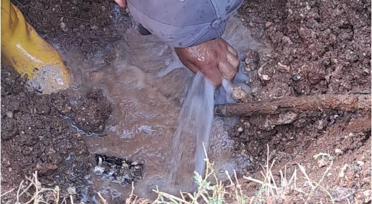 المياه: ضبط اعتداءات في جنوب عمان وحفارة تحفر بئر مخالف...