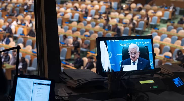 الرئيس الفلسطيني: شعبنا باق على أرضه ولن يقبل التهجير...