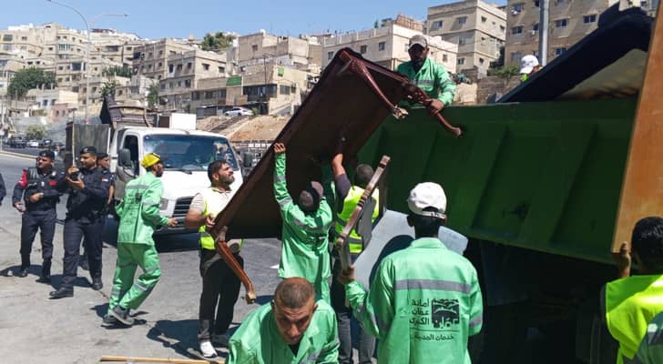 أمانة عمان: الرصيف حق للمشاة وحملات التأهيل مستمرة...