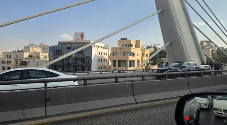 إنقاذ على جسر عبدون